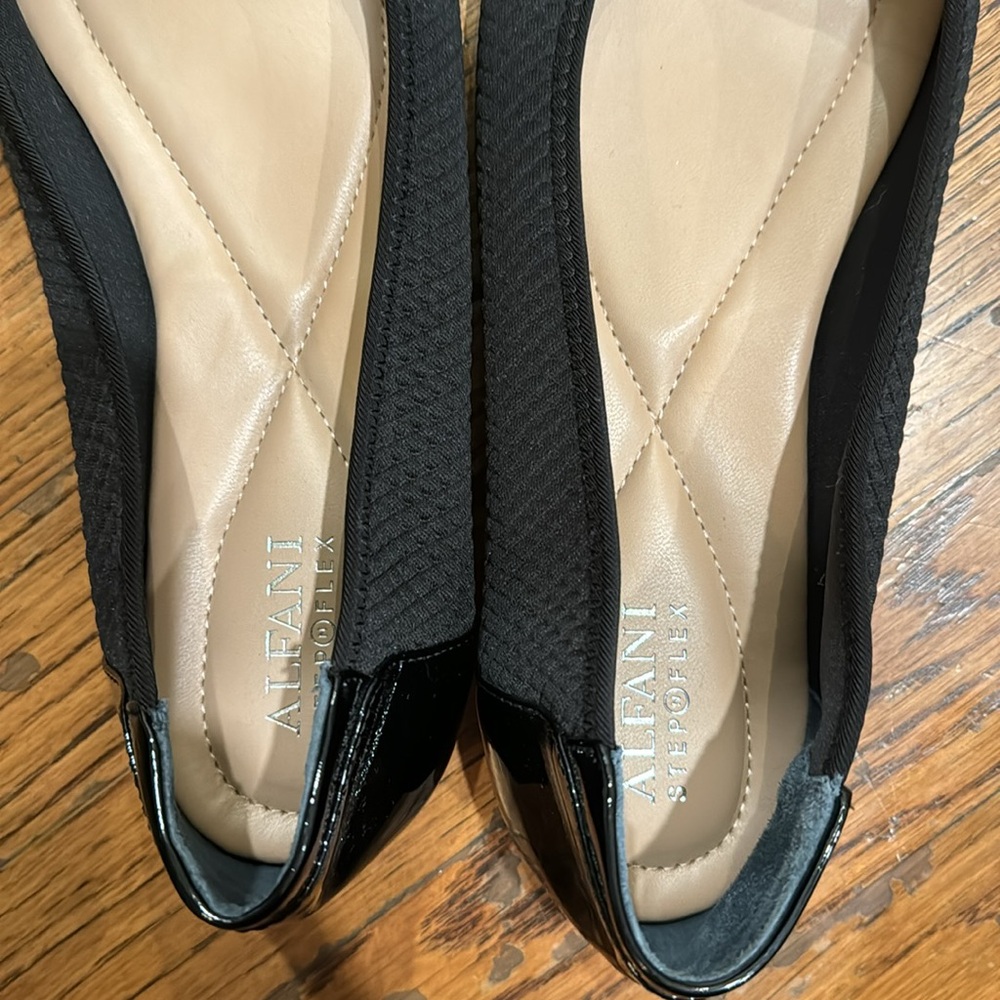 Alfani Tavii Cap Toe Black Ballet Flats - Picture 6 of 6